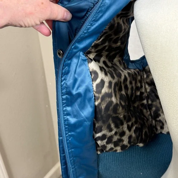 BKE Puffer Vest Teal Blue Quilted Sleeveless Zip Up Lined S - Picture 7 of 10